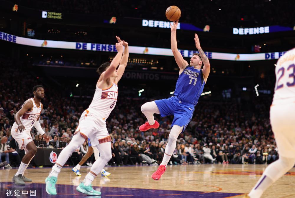 球员身上倾 球员身上倾