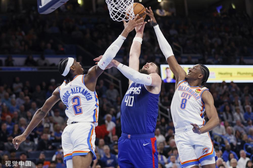 他是一名以 他是一名以